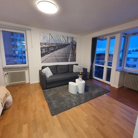 Close To The Subway. Beautiful And Cozy Apartment! Stockholm Exterior photo