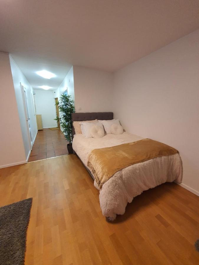 Close To The Subway. Beautiful And Cozy Apartment! Stockholm Exterior photo